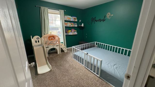 949 Hugh Hunter Rd., Oak Grove, KY 42262