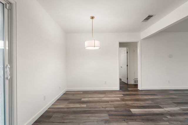 812 Warren Way, Richardson, TX 75080