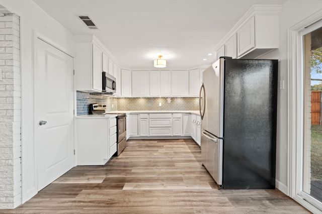 812 Warren Way, Richardson, TX 75080