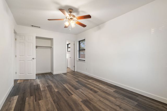 812 Warren Way, Richardson, TX 75080