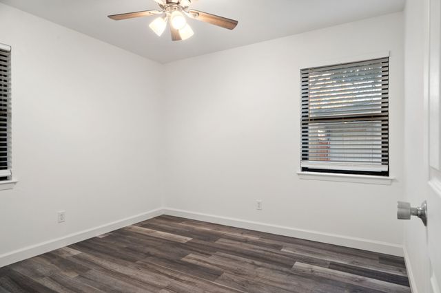 812 Warren Way, Richardson, TX 75080