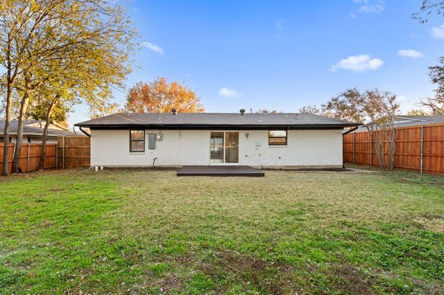 812 Warren Way, Richardson, TX 75080