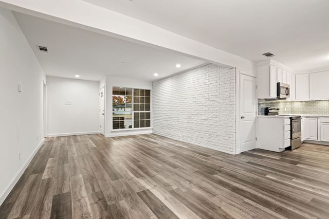 812 Warren Way, Richardson, TX 75080