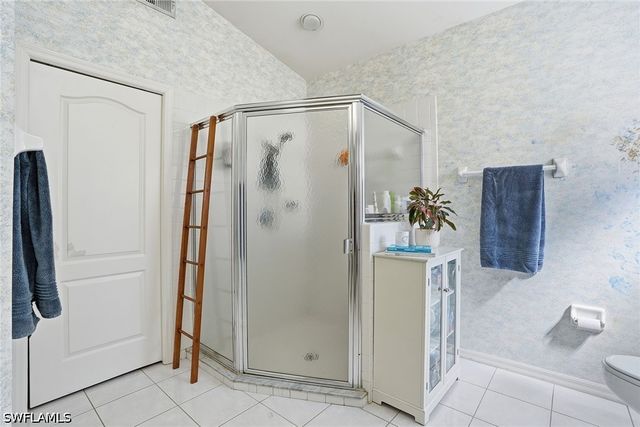 8128 Breton CIR, Fort Myers, FL 33912