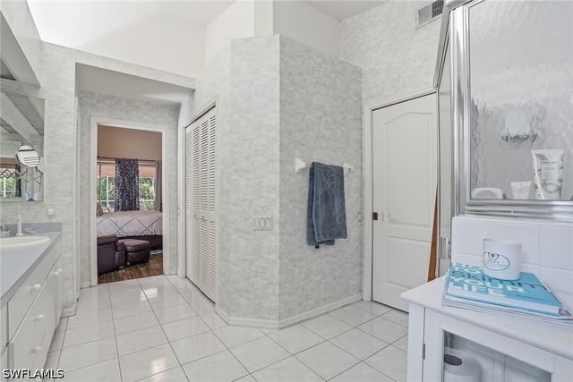 8128 Breton CIR, Fort Myers, FL 33912