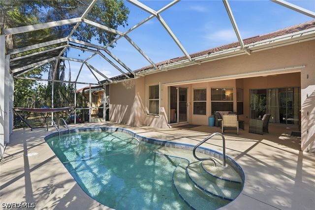 8128 Breton CIR, Fort Myers, FL 33912