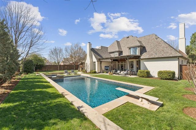 1126 Blue Wister Cove, Edmond, OK 73013