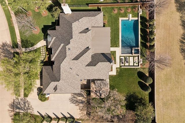 1126 Blue Wister Cove, Edmond, OK 73013