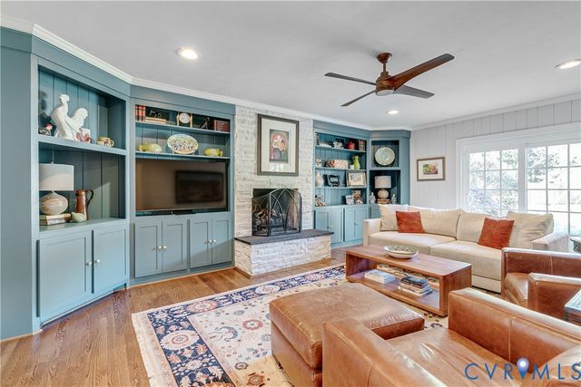 326 Oak Ln, Richmond, VA 23226