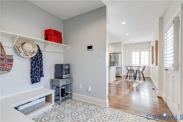 326 Oak Ln, Richmond, VA 23226