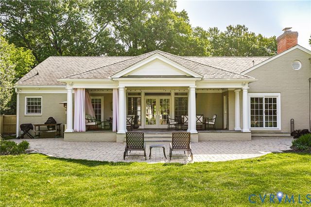 326 Oak Ln, Richmond, VA 23226