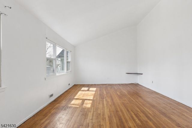 16 Hart Pl, Union Twp., NJ 07083