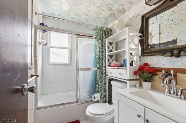 16 Hart Pl, Union Twp., NJ 07083