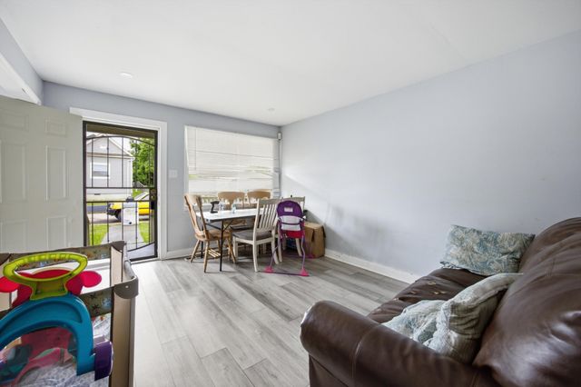 1909 Cleveland Avenue, Chattanooga, TN 37404
