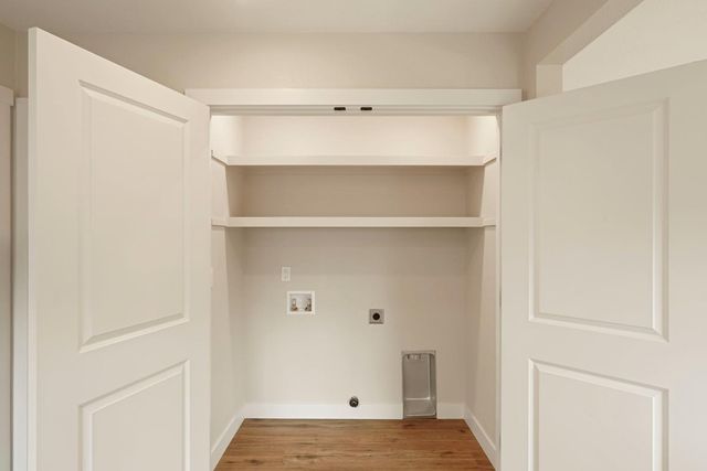 447 N Shasta Ave, Stockton, CA 95205