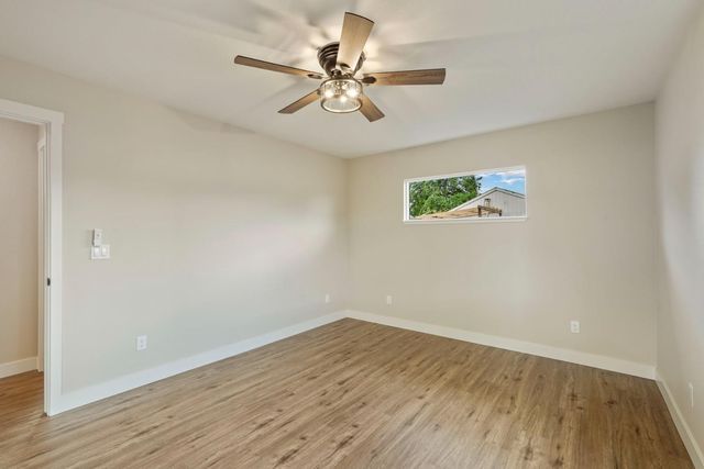 447 N Shasta Ave, Stockton, CA 95205