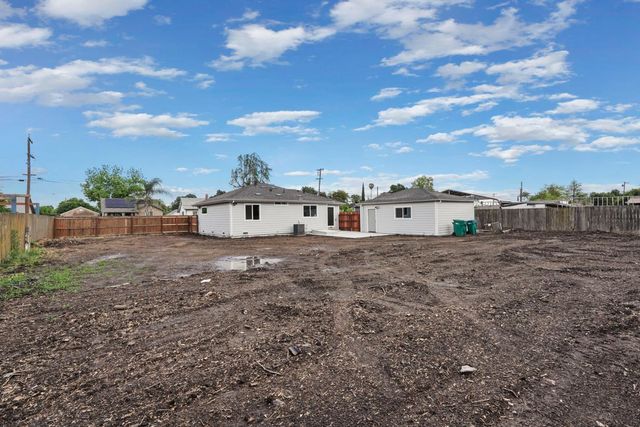 447 N Shasta Ave, Stockton, CA 95205