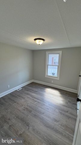 12 SUSAN ST, Stafford, VA 22556