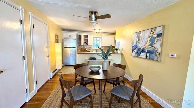 31 Arlington Rd 6, Woburn, MA 01801