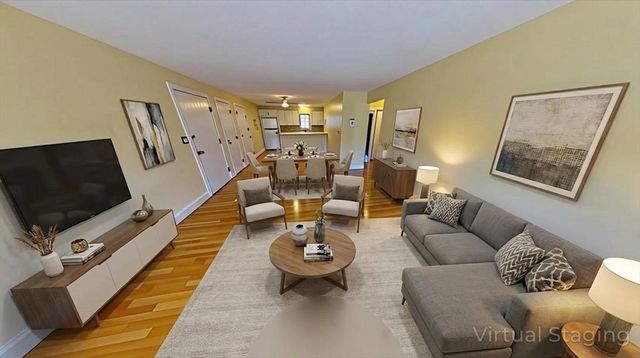 31 Arlington Rd 6, Woburn, MA 01801