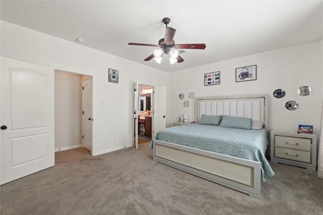 117 Emory Fields DR, Hutto, TX 78634