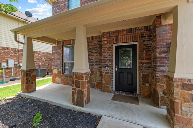 117 Emory Fields DR, Hutto, TX 78634