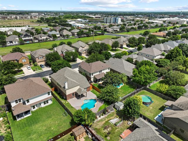 117 Emory Fields DR, Hutto, TX 78634