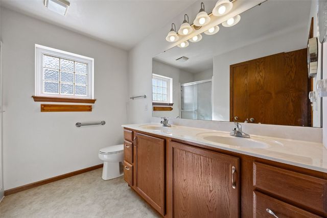 2211 Agate Street, Marion, IA 52302