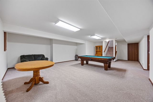 2211 Agate Street, Marion, IA 52302