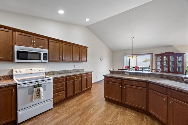 2211 Agate Street, Marion, IA 52302