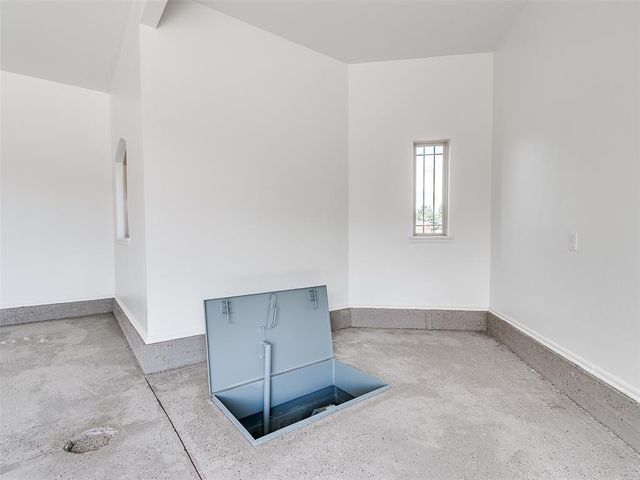 4208 Olde Copper Creek, Moore, OK 73160