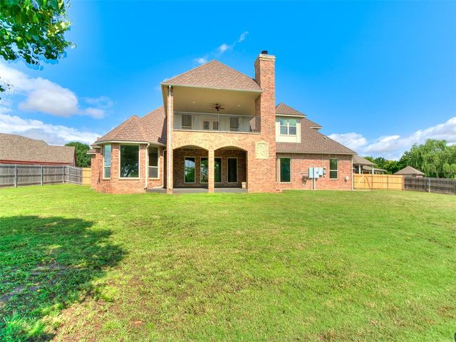 4208 Olde Copper Creek, Moore, OK 73160