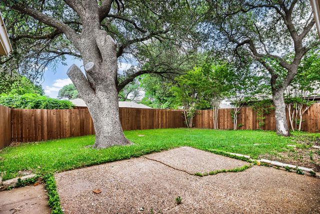3201 Winchester Drive, Plano, TX 75075