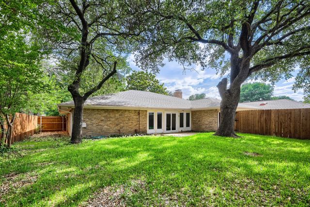 3201 Winchester Drive, Plano, TX 75075