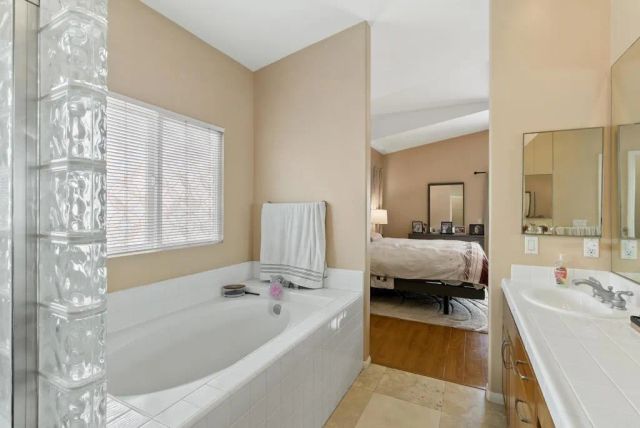 535 F Avenue 4, Coronado, CA 92118