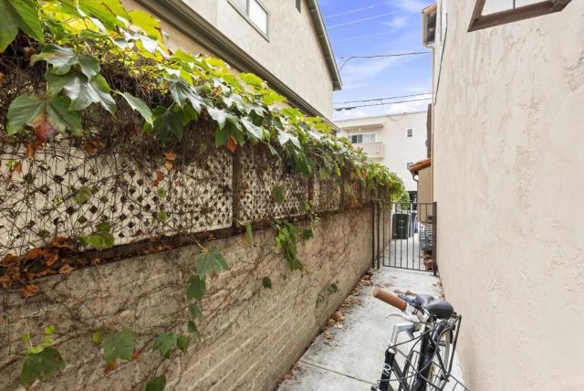 535 F Avenue 4, Coronado, CA 92118