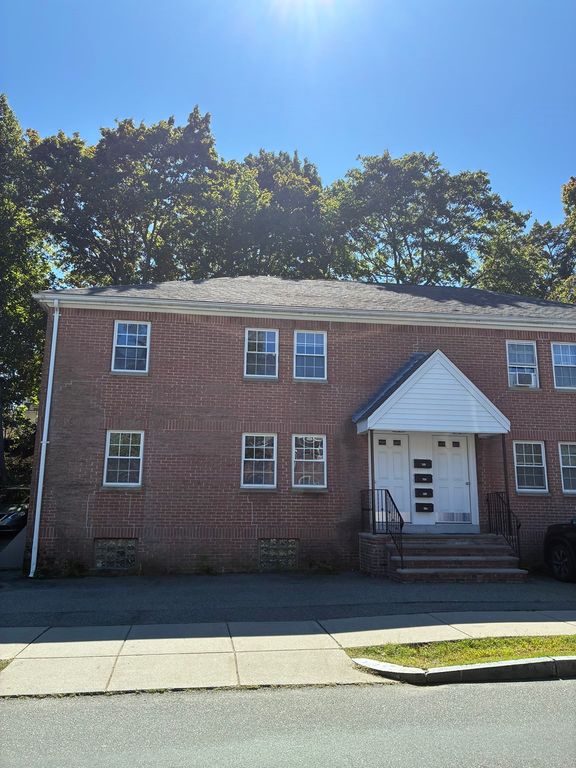 28 Aldrich B, Watertown, MA 02478