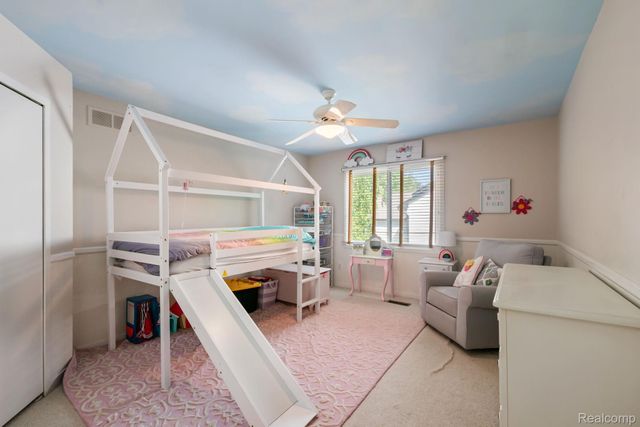 7367 Village Square Drive, West Bloomfield Charter Township, MI 48322