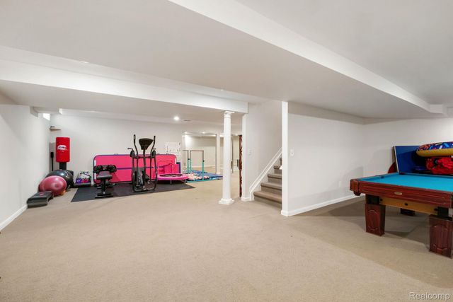 7367 Village Square Drive, West Bloomfield Charter Township, MI 48322