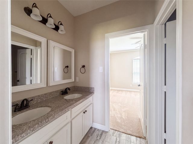 8580 Cedar Creek Lane, Greenville, TX 75402