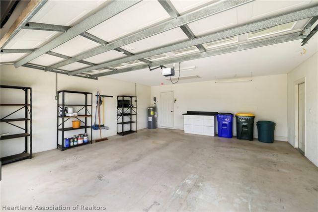 6 Corkwood Avenue, Lake Placid, FL 33852