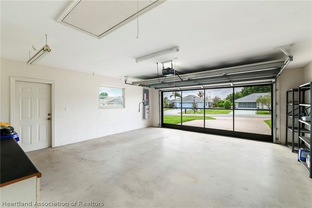 6 Corkwood Avenue, Lake Placid, FL 33852