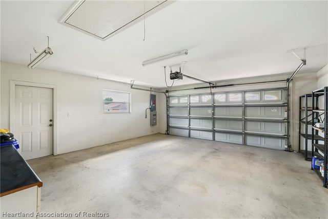 6 Corkwood Avenue, Lake Placid, FL 33852