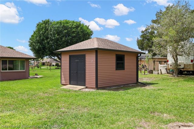 6 Corkwood Avenue, Lake Placid, FL 33852