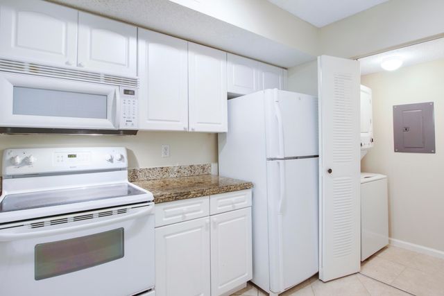 284 Village Boulevard 9112, Tequesta, FL 33469