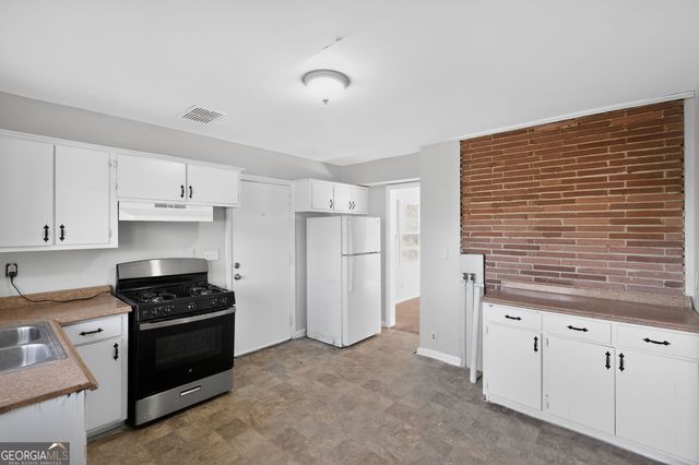 2712 Amelia Avenue, Decatur, GA 30032