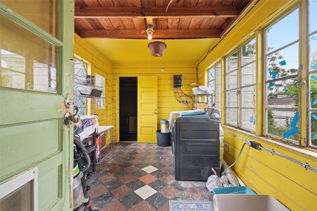 329 KINGSTON STREET S, St Petersburg, FL 33711