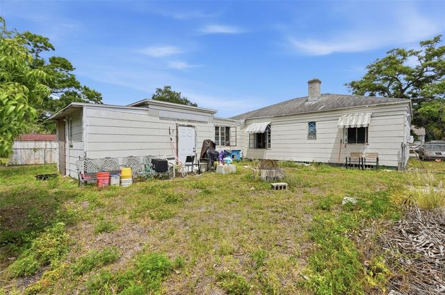 329 KINGSTON STREET S, St Petersburg, FL 33711