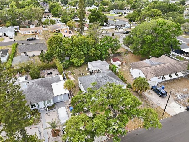 329 KINGSTON STREET S, St Petersburg, FL 33711