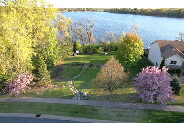 12668 314th Street, Lindstrom, MN 55045